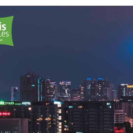 Ibis Styles Kuala Lumpur Fraser Business Park Bagian luar foto
